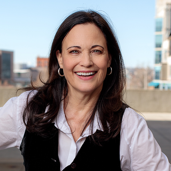 Julie Winger